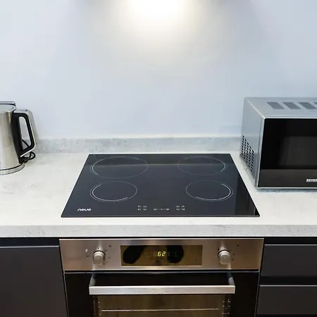 Apartment Coastline - Heart Of 1 & 2 Bed New Apartments, Ideal For Contractors And Holidayers
