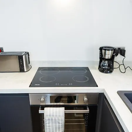 Apartment Coastline - Heart Of 1 & 2 Bed New Apartments, Ideal For Contractors And Holidayers *