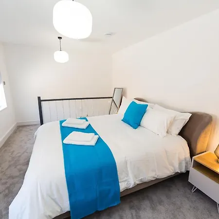Coastline - Heart Of 1 & 2 Bed New Apartments, Ideal For Contractors And Holidayers Apartment *