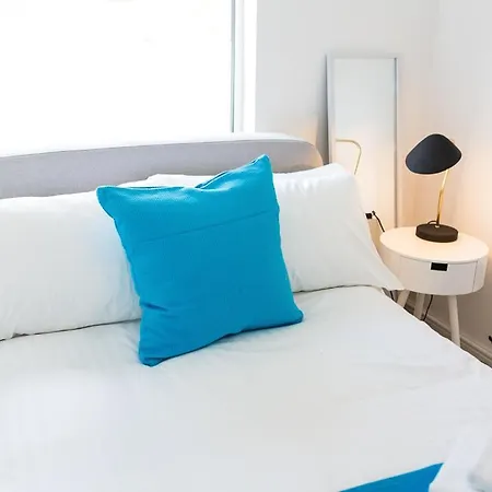 Coastline - Heart Of 1 & 2 Bed New Apartments, Ideal For Contractors And Holidayers *