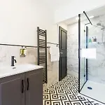 Coastline - Heart Of 1 & 2 Bed Apartments, Ideal For Contractors And Holidayers *