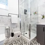 Coastline - Heart Of 1 & 2 Bed Apartments, Ideal For Contractors And Holidayers Apartment Redcar