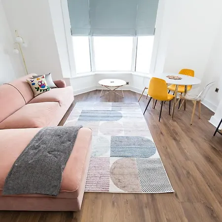 Apartament Coastline - Heart Of 1 & 2 Bed Apartments, Ideal For Contractors And Holidayers *