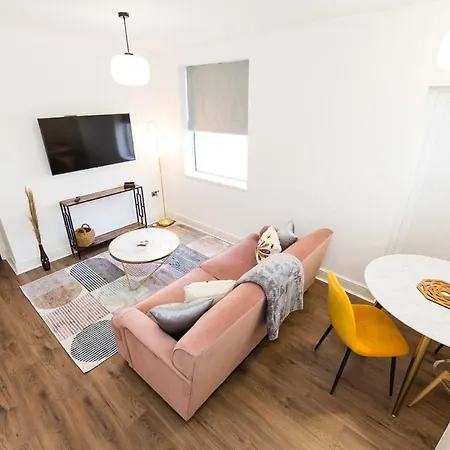 Coastline - Heart Of 1 & 2 Bed Apartments, Ideal For Contractors And Holidayers Διαμέρισμα *