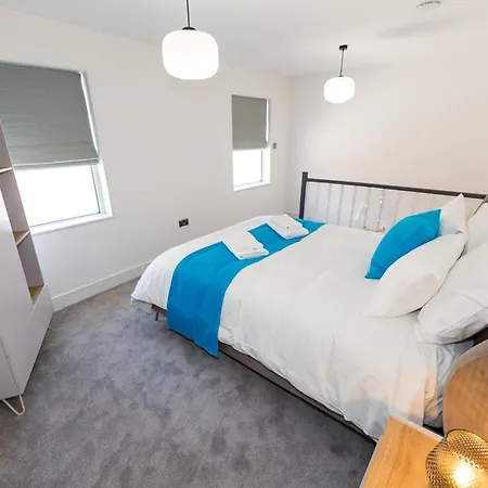 Coastline - Heart Of 1 & 2 Bed Apartments, Ideal For Contractors And Holidayers * Redcar